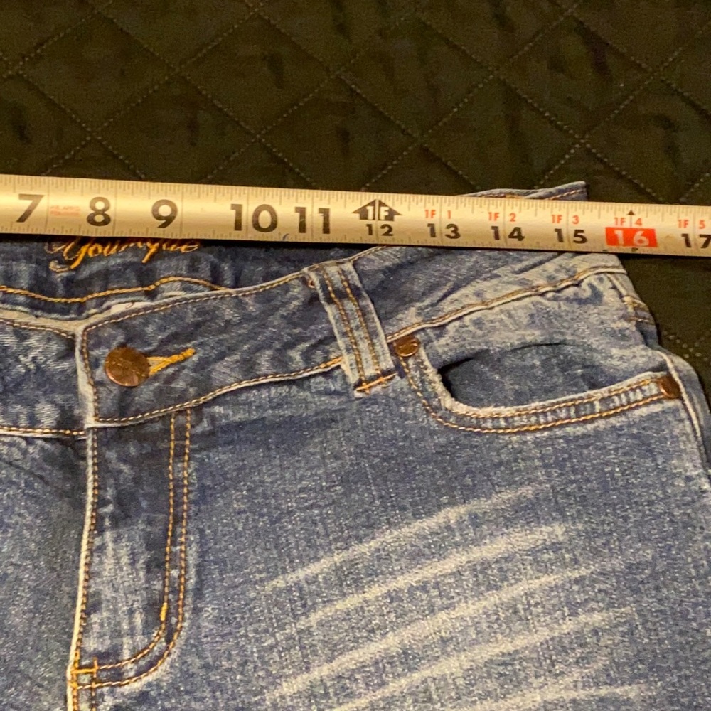 Younique, size 13